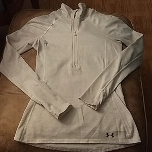 Sold Sparkley Under Armour  size XS